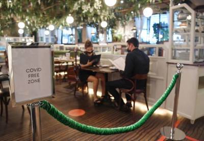 В Москве отменена система обязательных QR-кодов для ресторанов и кафе