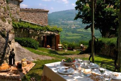 Власти Италии предлагают до $33 тысяч за переезд в села с живописной природой