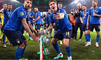 Футболистам сборной Италии дали ордена за победу на чемпионате Европы