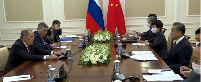 МИД Китая: Россия и КНР не должны допустить «политизации» пандемии COVID-19