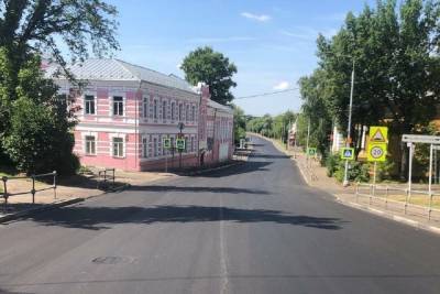 Одна из центральных магистралей Серпухова приведена в порядок