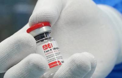 Мутации COVID-19: без поголовной вакцинации пандемия затянется на долгие годы