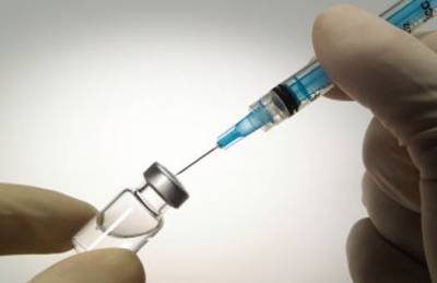 Взаимное непризнание вакцин: Песков прокомментировал ситуацию с зарубежными препаратами от COVID-19