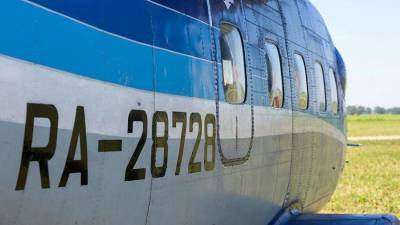 Власти рассказали о состоянии пассажиров и экипажа аварийно севшего Ан-28