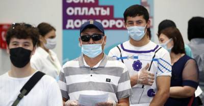 Путин на форуме АТЭС поддержал массовую иммунизацию трудовых мигрантов