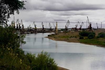 Печорский речной порт уменьшил убыток при сокращении перевозки и перегрузки товаров