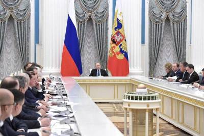 Путин: в целом последствия пандемии в России преодолены, экономика восстановилась