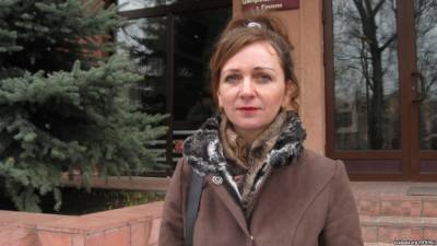 Гомельских журналистов Меркиса и Щирякову отпустили после обысков и допросов