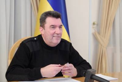 Данилов заявил, что наличие двойного гражданства обяжут указывать в декларации