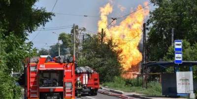 В Донецке взорвался газопровод: огонь поднимался на десятки метров вверх