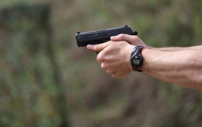 В Одессе полицейский выстрелил себе в живот