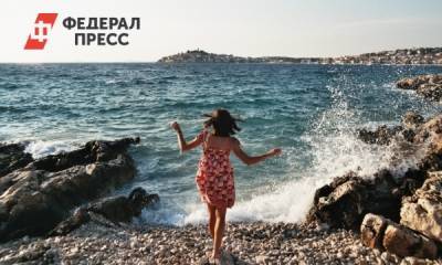 Жители курортных городов России пожаловались на отдыхающих