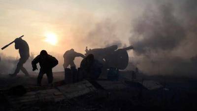 «Бьют тяжелым»: Украинские боевики открыли огонь по ДНР с нескольких направлений