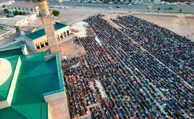 В Узбекистане из-за распространения коронавируса в мечетях не будут проводить праздничный Хайит намаз, а также пятничные молитвы