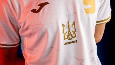 С националистическим лозунгом: что известно об изменении формы украинских футбольных клубов
