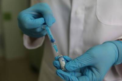 60 процентов чиновников Башкирии сделали прививки от коронавируса