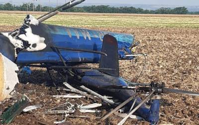 Появились подробности и фото с места аварии вертолета в Николаевской области