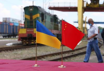 Украина заявила, что может «развернуться» к Китаю, который «поможет справиться» с Россией