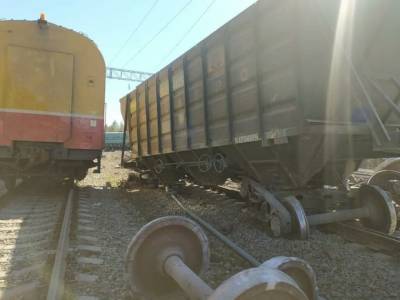 В Амурской области при лобовом столкновении поездов погибли люди