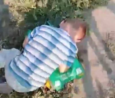 В Южноуральске прохожий нашел спящего на обочине ребенка