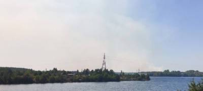 Дым от лесных пожаров окутал город в Карелии (ФОТО)