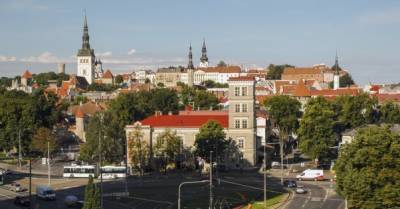 Эстония разрешила въезд украинцам без теста и изоляции