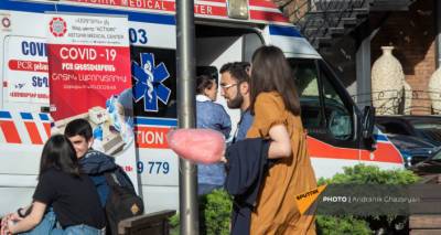 Минздрав Армении внедрил систему электронной очереди для мобильных точек вакцинации