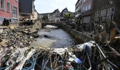 Германия после "тысячелетнего потопа": люди борются со страхом