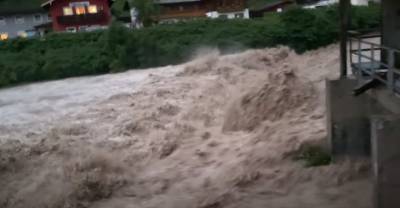 В Баварии из-за масштабного потопа объявлен режим ЧС