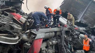 Число пострадавших при столкновении поездов в Приамурье выросло до трех