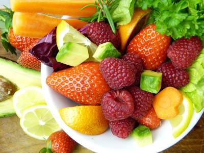 Врач-диетолог Хорол рассказала о пользе сезонных фруктов и ягод