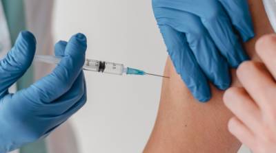 Вакцинация в Украине: за сутки сделали более 50 000 прививок