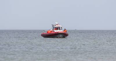 В Калининградской области в субботу погибли четверо мужчин, которых унесло в море
