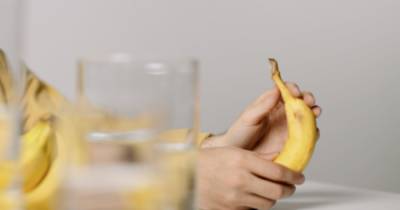 Экономист связал рост цен на бананы с повышением спроса на них