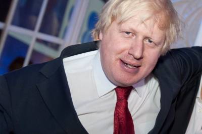 Британский премьер помещен под наблюдение из-за заболевшего главы минздрава