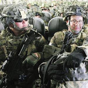 Армия НАТО не для защиты, а для наживы