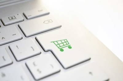 Эксперт Тарасов перечислил способы сэкономить на покупках в интернет-магазинах