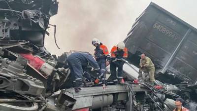 Число жертв столкновения поездов в Амурской области возросло до четырёх