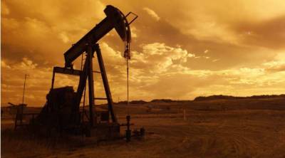 ОПЕК увеличила объемы добычи нефти и продлила сделку