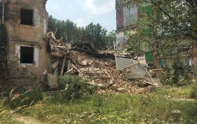 В Дрогобиче обрушился подъезд аварийного дома
