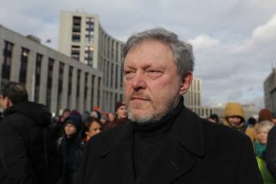 Явлинский заявил, что в отношениях России и Украины проблем нет