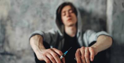 Как распознать наркомана