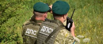 На Сумщине трое неизвестных напали на украинских пограничников на границе с Россией, два человека пострадали