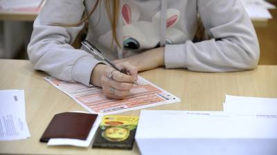 Идею о психологических консультациях перед экзаменами в школах оценили в Госдуме