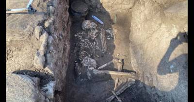 Под Мариуполем археологи нашли 3600-летнее захоронение вождей срубной культуры (фото)