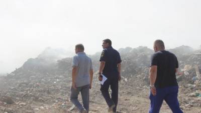 Пожар на мусорном полигоне в Евпатории полностью потушен – МЧС