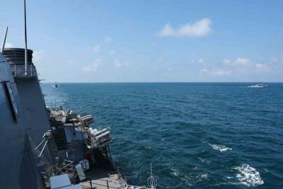 Укрепив мир в регионе, военные корабли США вышли из Черного моря