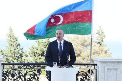 Президент Ильхам Алиев: Имеющаяся современная инфраструктура и транспорт позволят Азербайджану реализовать проекты на наших территориях за относительно короткое время
