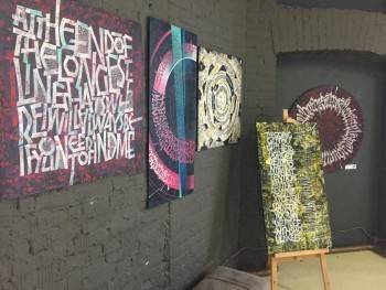 Около 100 работ граффити-художников представлены на выставке «Голос улиц» в Вологде