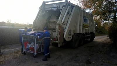 В Ульяновске устанавливают контейнеры для раздельного сбора пластиковых бутылок